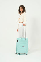 20” Lightweight Cabin Luggage – PP Hard Case with Spinner Wheels & Secure Lock